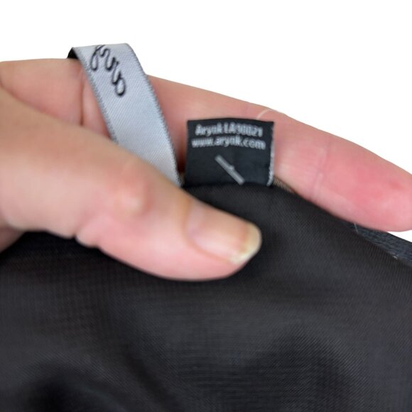 Aryn K. blouse, size Medium. beaded, geometric, casual, NWT, office, vacation - Picture 12 of 14